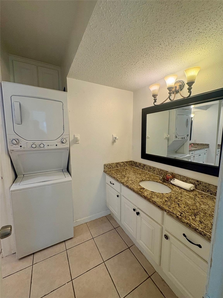 2744 Briarhurst Drive - Photo 11