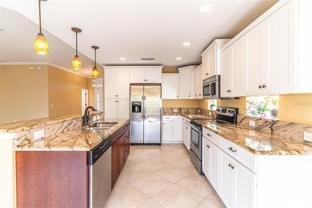 3715 Sebring Parkway - Photo 1