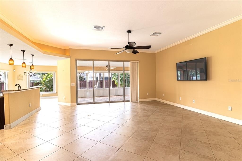 3715 Sebring Parkway - Photo 4