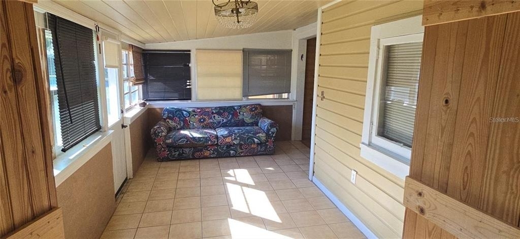 315 Virgina St - Photo 7