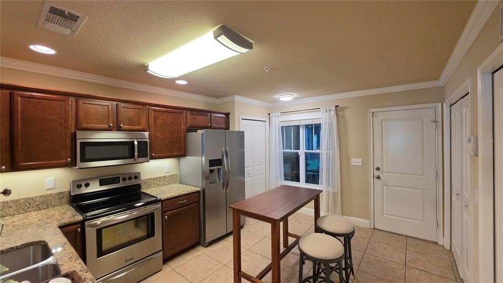 4639 Sw 48th Drive - Photo 2