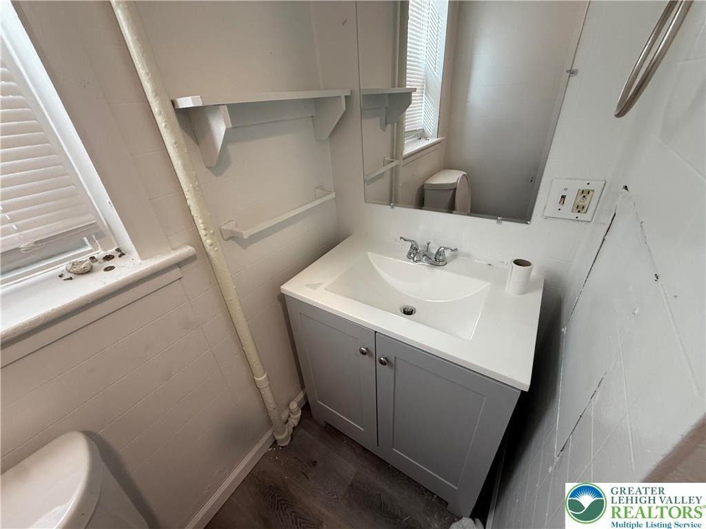 60 E Broad Street - Photo 5