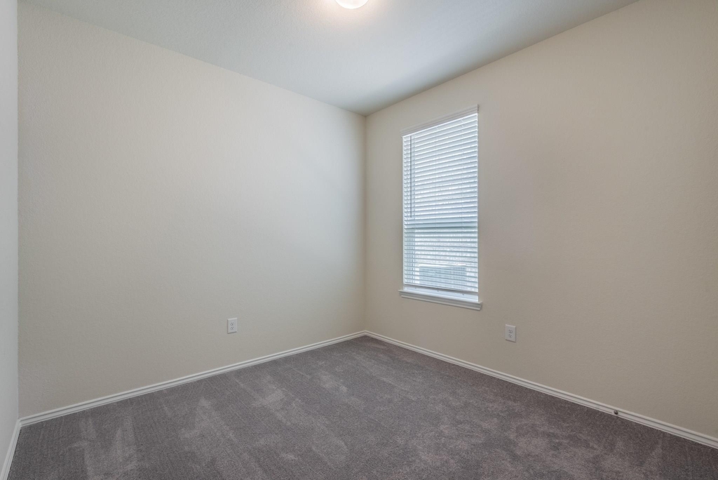 5715 Pampus Prairie Road - Photo 18