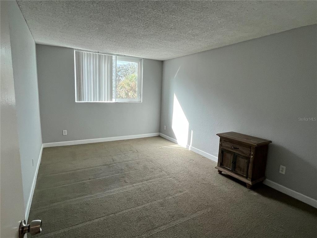2700 Coconut Bay Lane - Photo 5