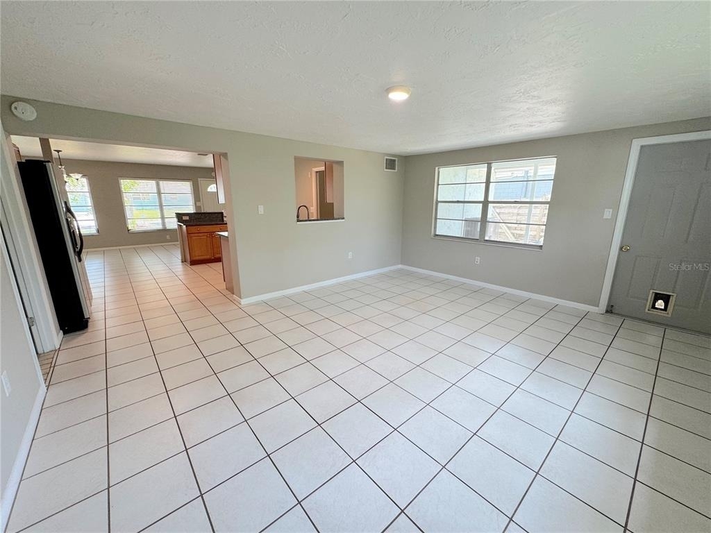 3883 Hawkeye Circle - Photo 8