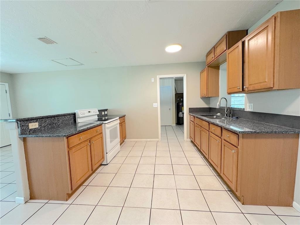 3883 Hawkeye Circle - Photo 3