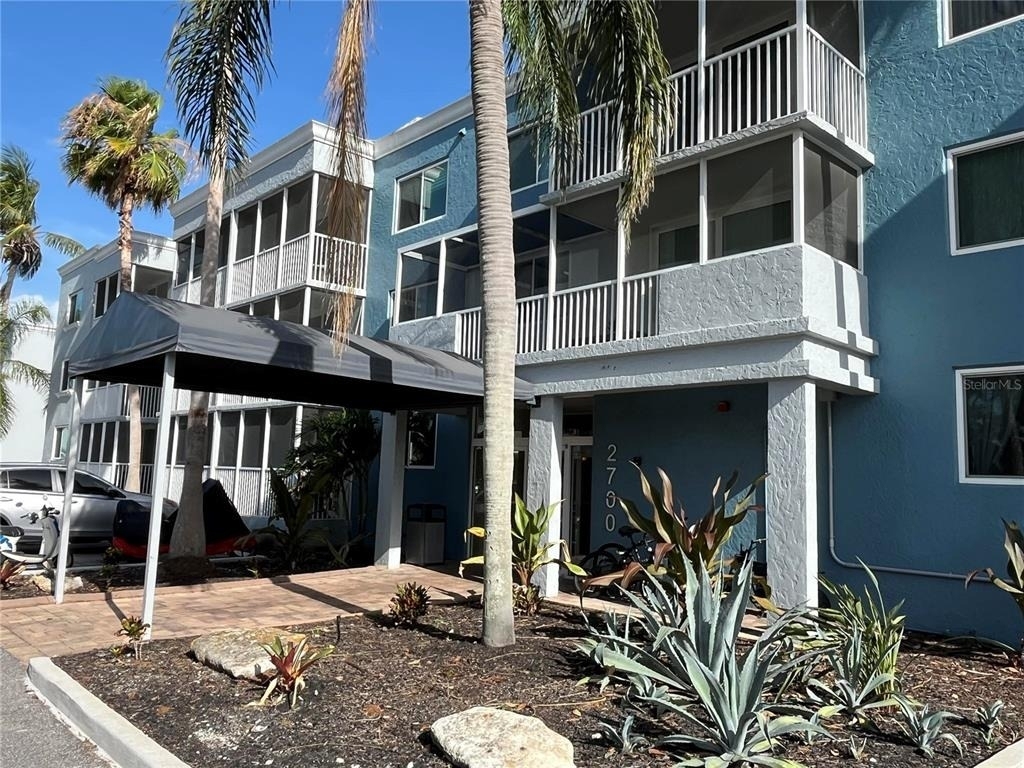 2700 Coconut Bay Ln Lane - Photo 0