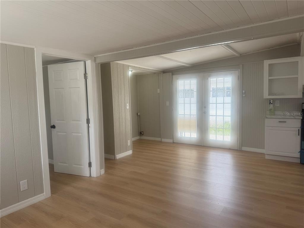 512 51st Avenue Drive W - Photo 3