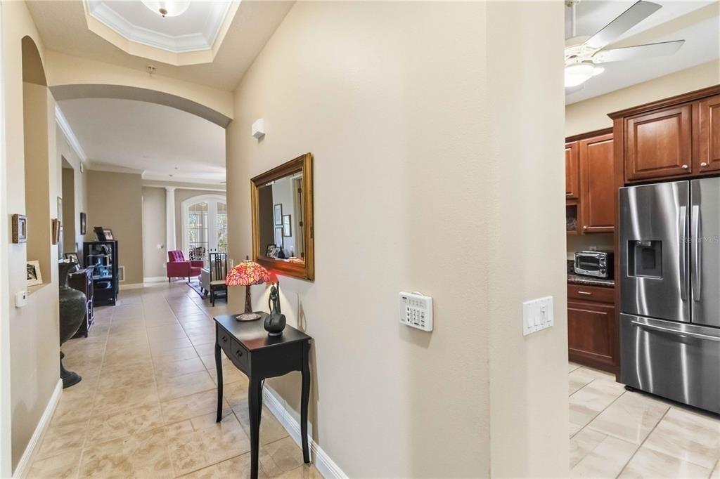 5246 Manorwood Drive - Photo 2