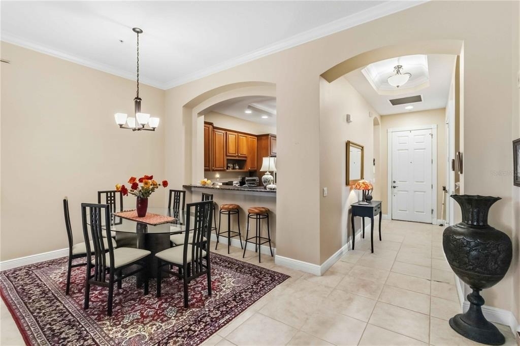 5246 Manorwood Drive - Photo 5