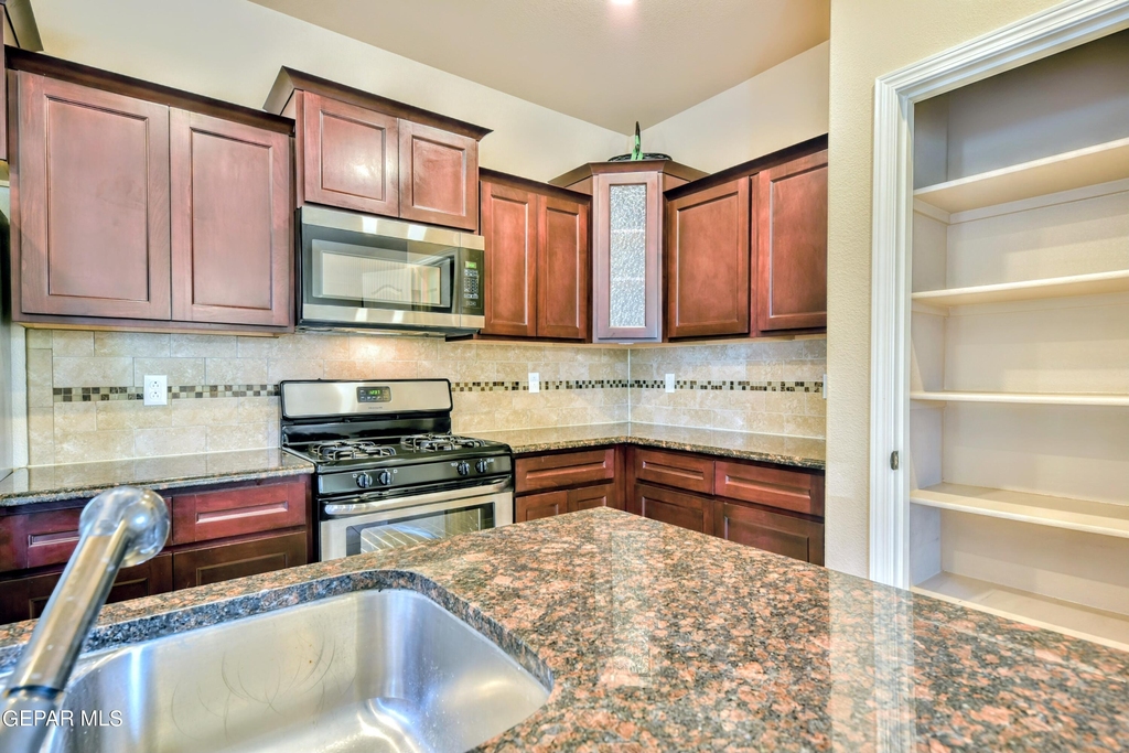 13313 Tuggle Road - Photo 6