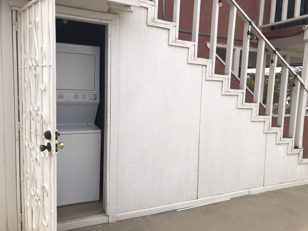 614 Marr Street - Photo 3