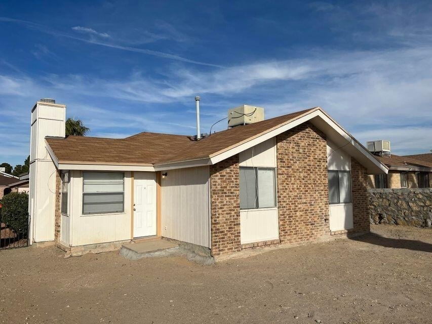 11812 Tracy Austin Lane - Photo 2