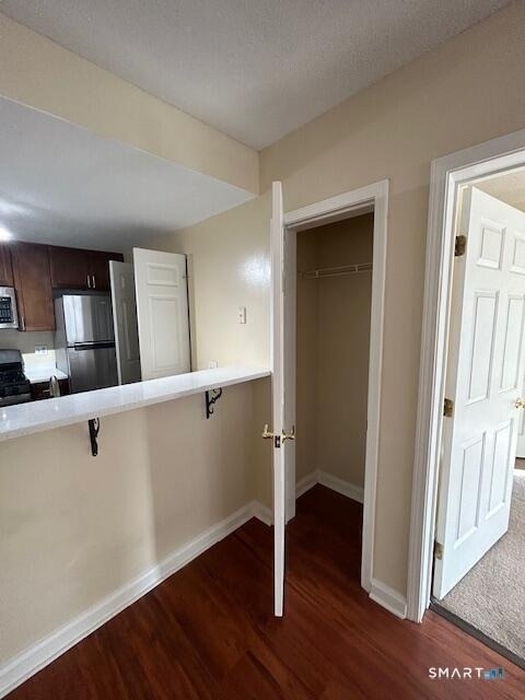 488 Bedford Street - Photo 10