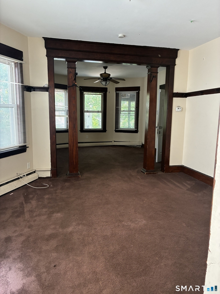 427-429 Shelton Avenue - Photo 2