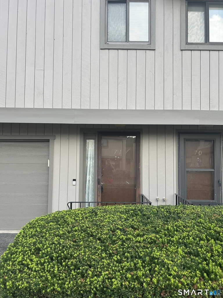 71 Dorchester Court - Photo 1