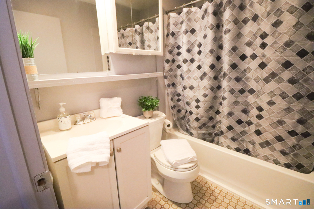 76 Summer Street - Photo 5