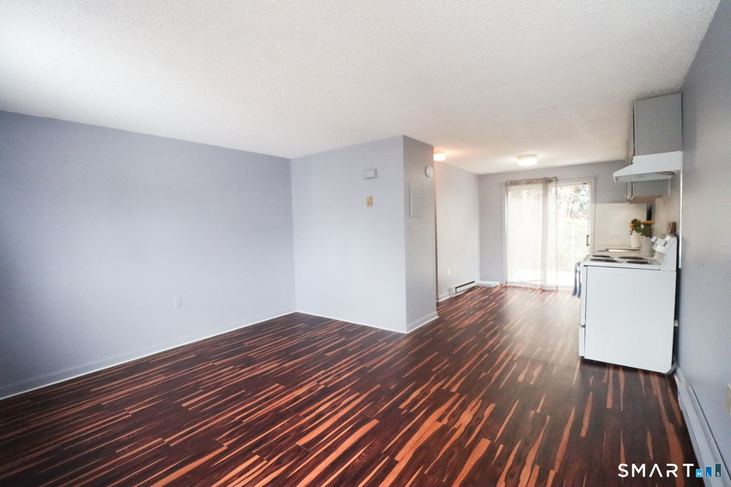 76 Summer Street - Photo 2