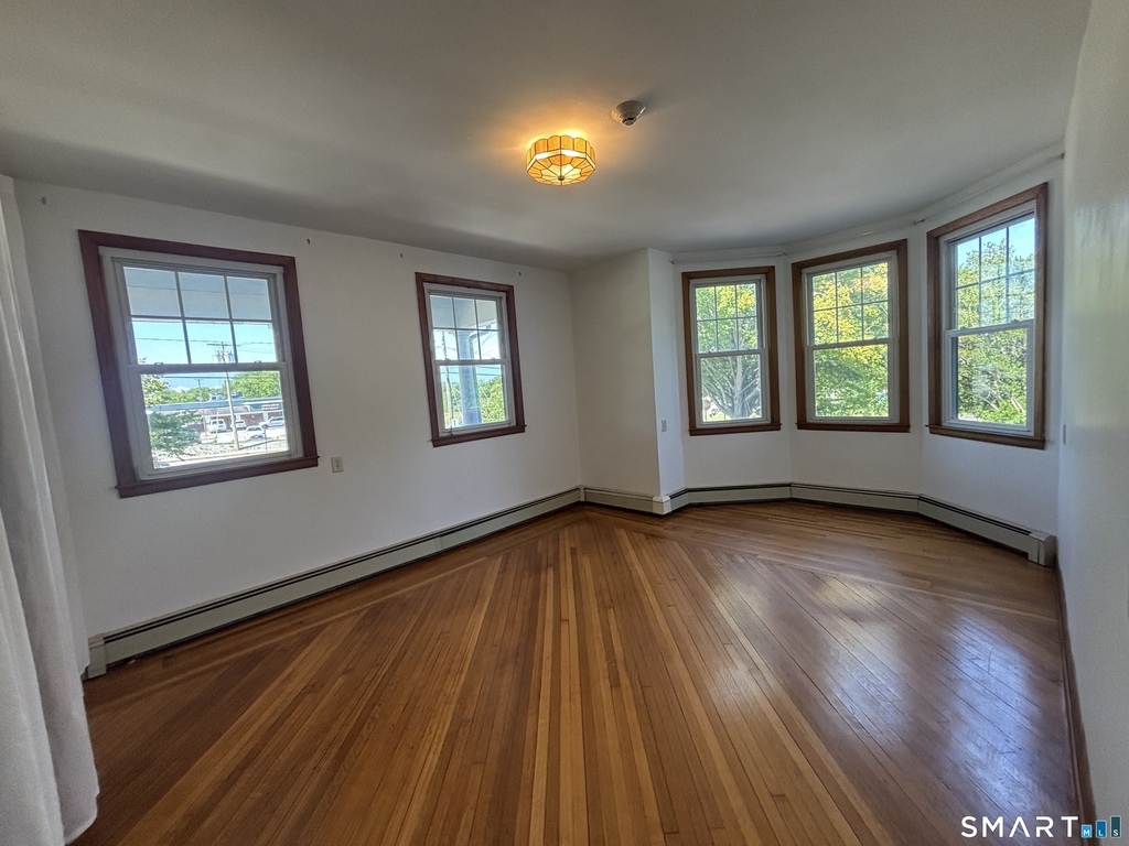 24 Broadway Street - Photo 29