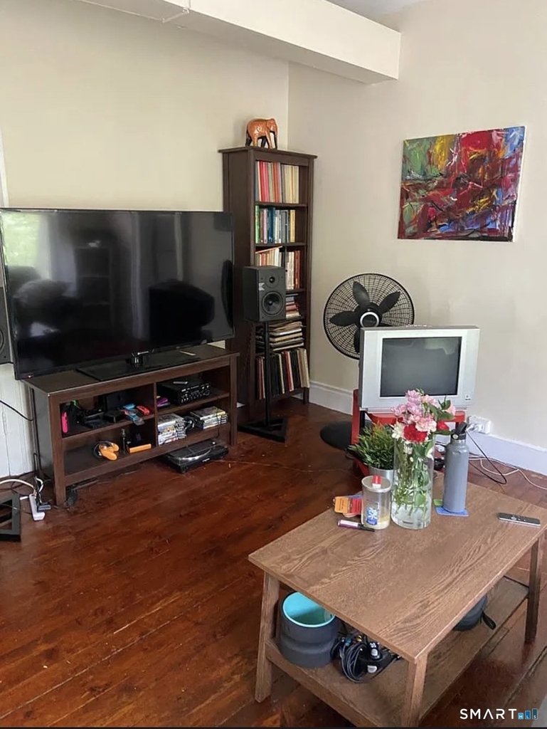 49 Edwards Street - Photo 8