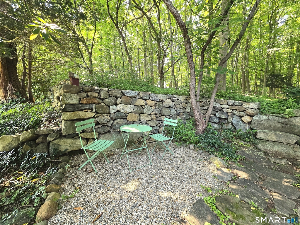 1035 Southford Road - Photo 2