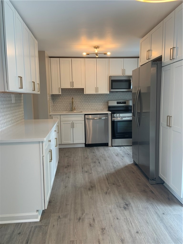 203 Parkwood Dr - Photo 3