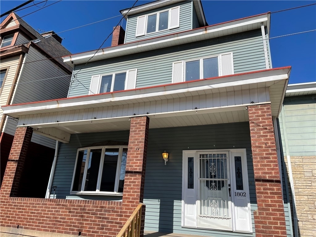 1802 Middle St - Photo 0