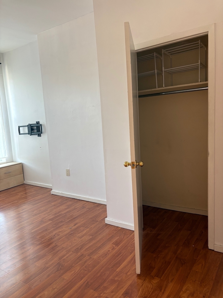 1041 Bedford Avenue - Photo 7