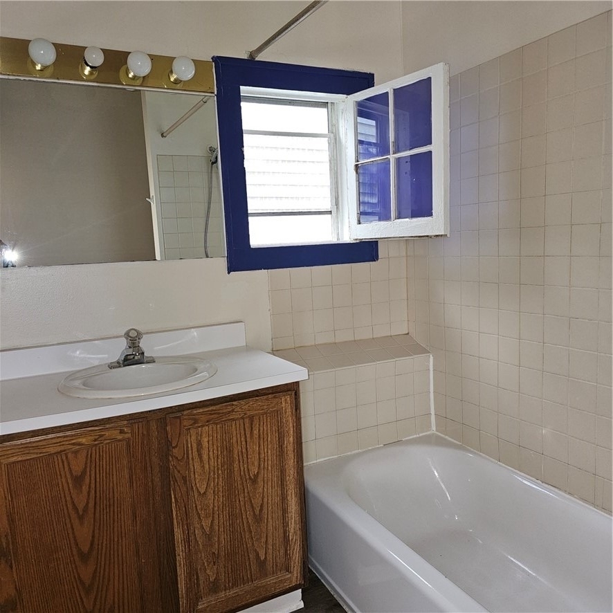 9 Rowley Street - Photo 17