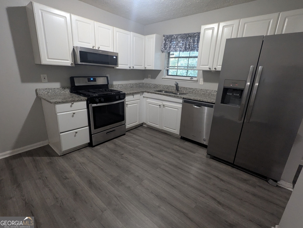 2153 Cherokee Valley Circle - Photo 2