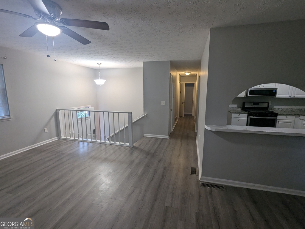 2153 Cherokee Valley Circle - Photo 5