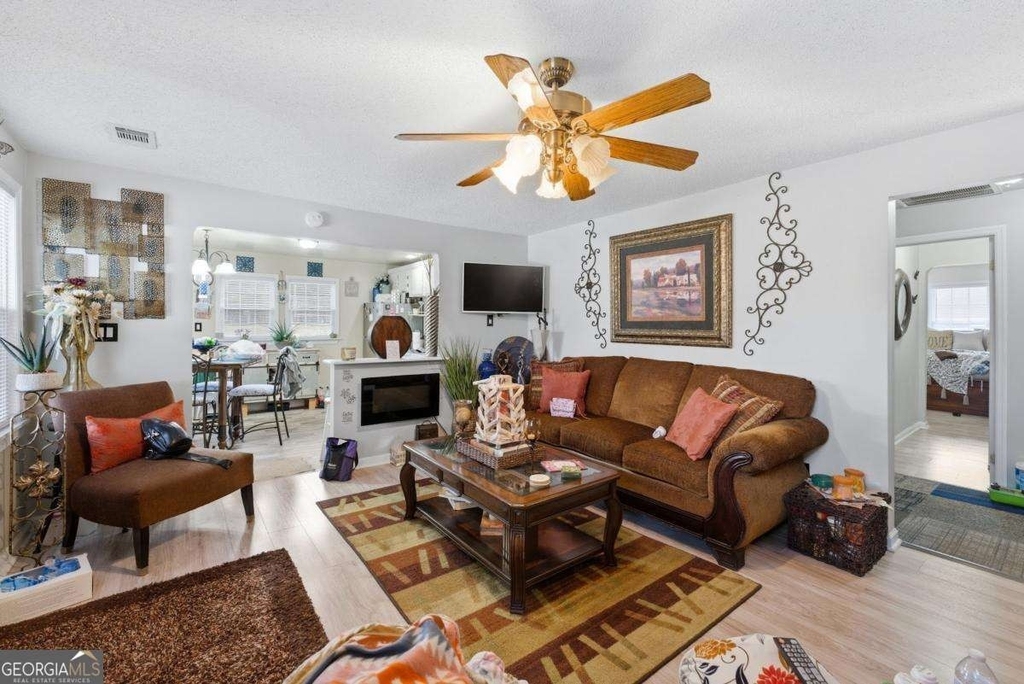 8325 Chicago Avenue - Photo 5