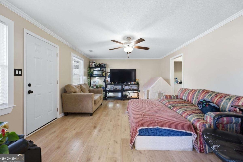8325 Chicago Avenue - Photo 4