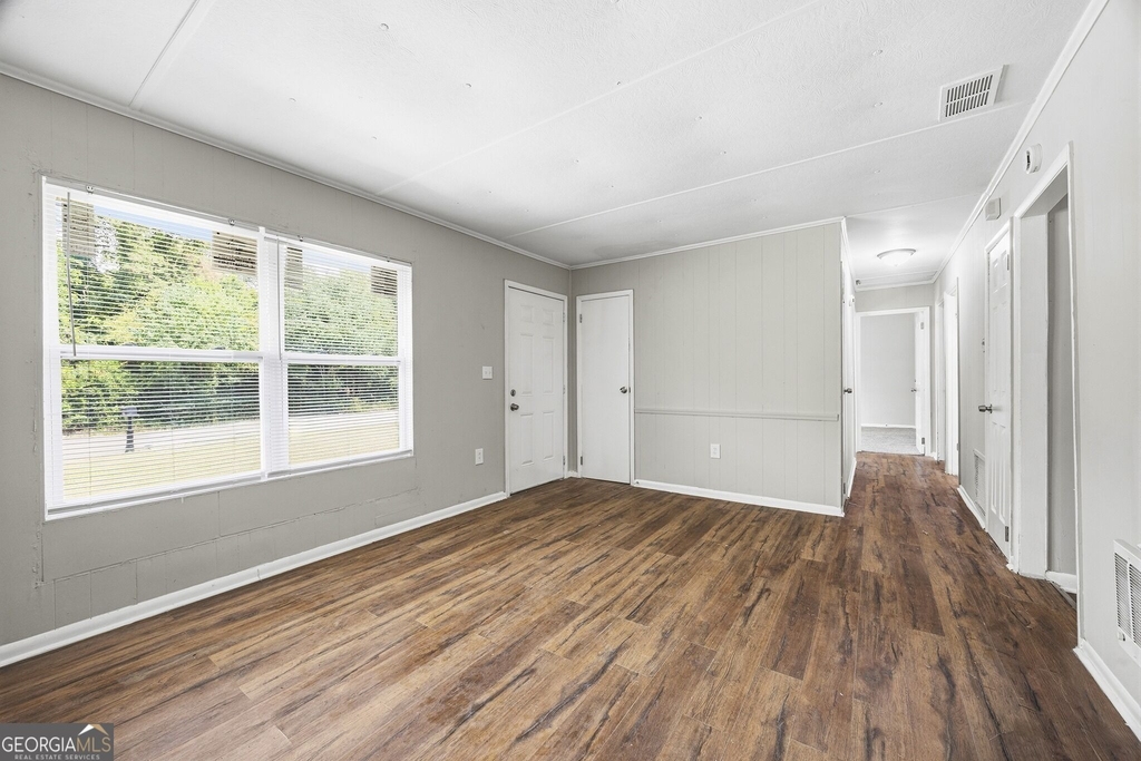 2844 Shamrock Lane - Photo 4