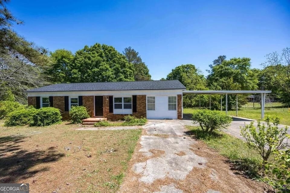 427 Gun Club Road - Photo 1