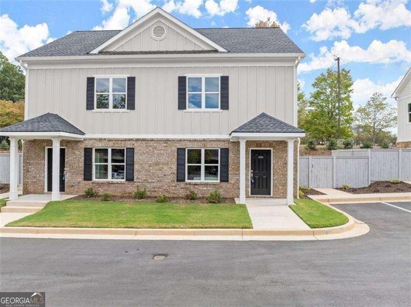 510 Washington Street Nw - Photo 0