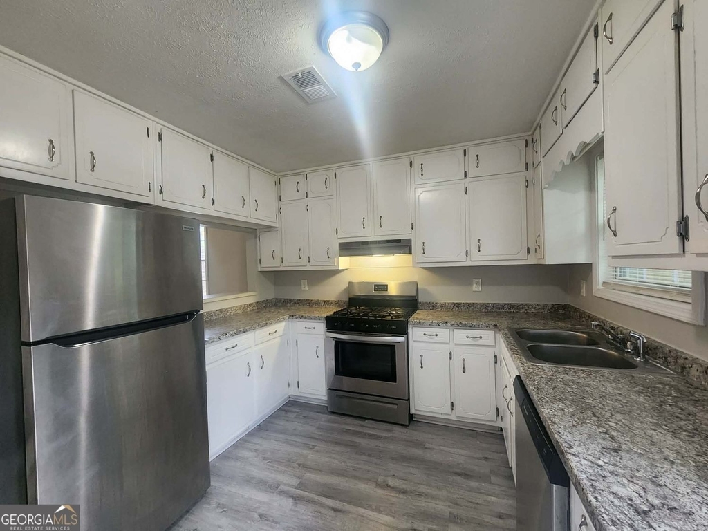 1168 Pinedale Circle Nw - Photo 6