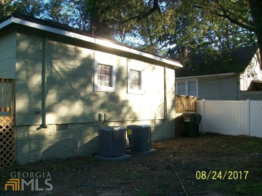 204 Georgia Avenue - Photo 5