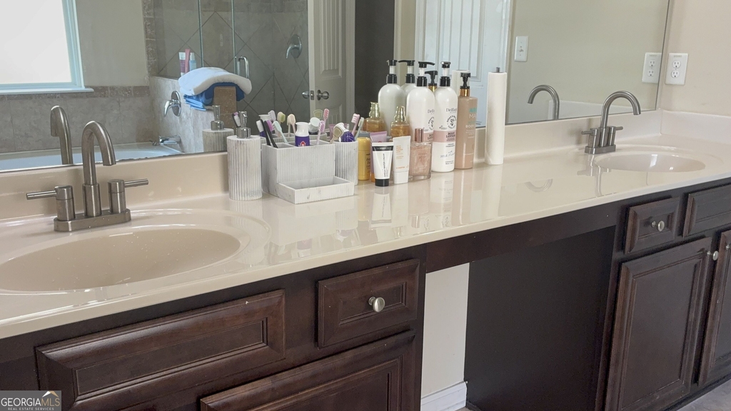 1301 Rose Terrace Circle - Photo 9