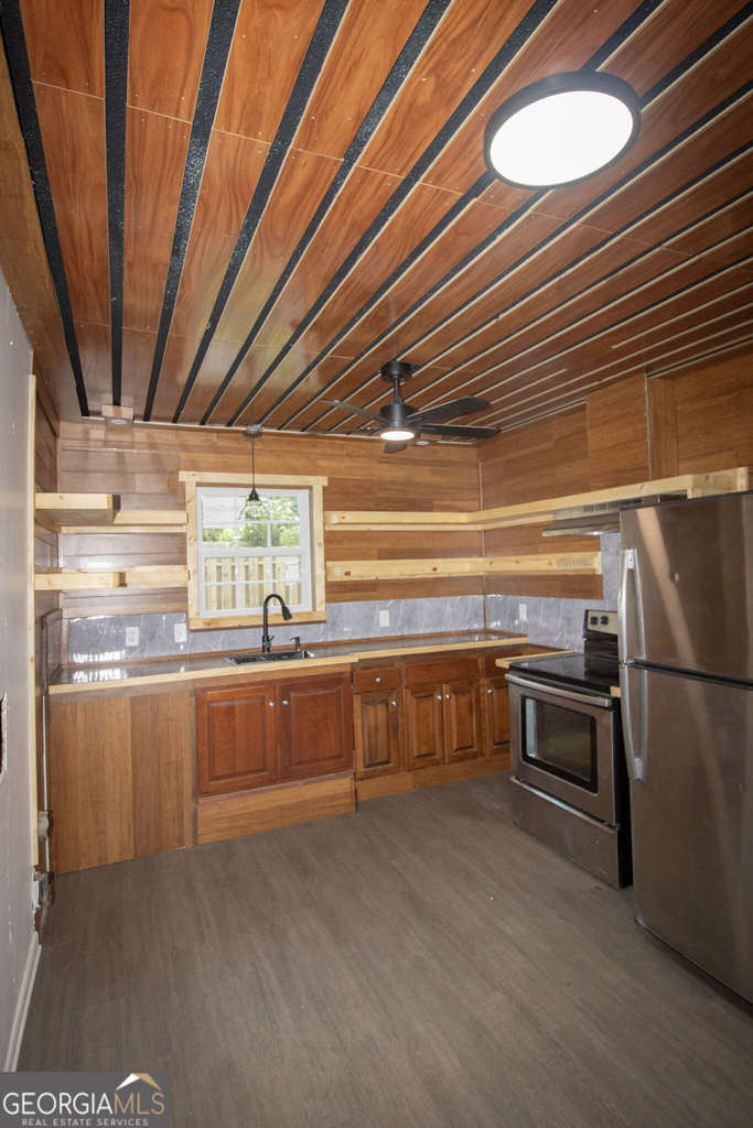 20 E Jones Avenue - Photo 4