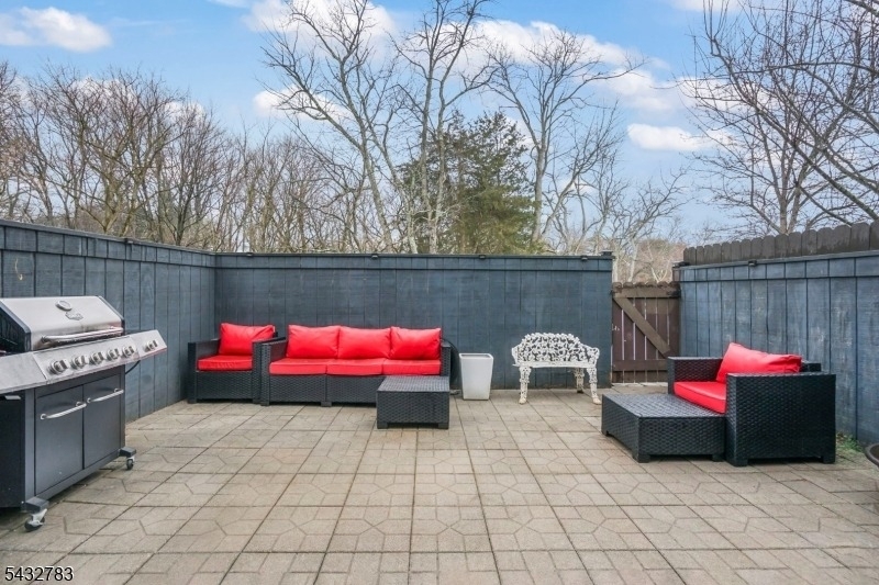 424 Tall Oak Ln - Photo 16
