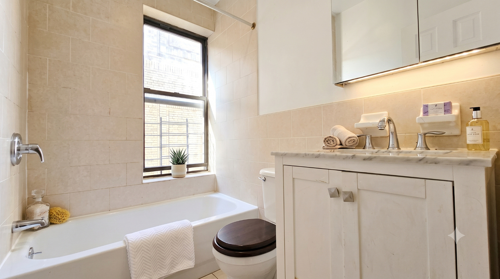 20 Magaw Place - Photo 7