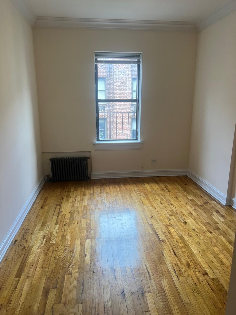 East 84th Street - Photo 2