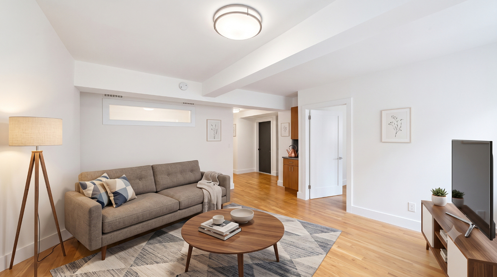 752 West End Avenue - Photo 1