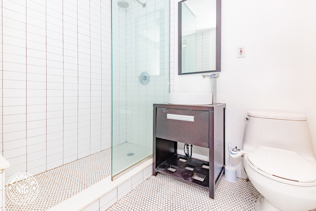 286 Stanhope Street - Photo 9