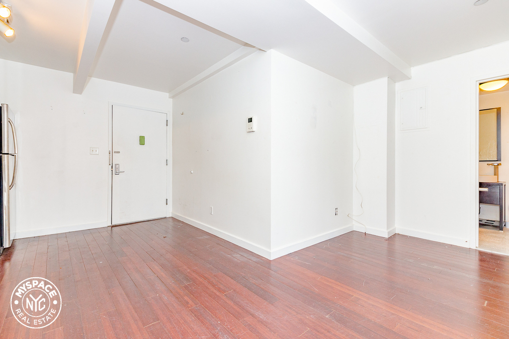 286 Stanhope Street - Photo 4