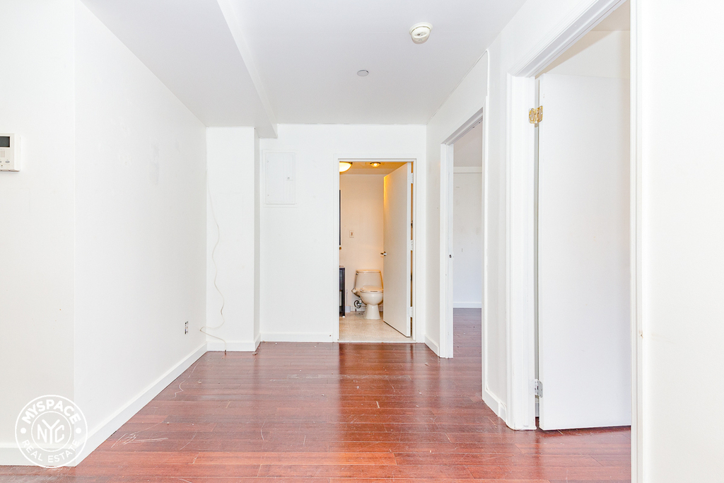 286 Stanhope Street - Photo 3