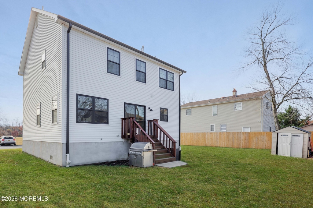 35 Alberta Avenue - Photo 5