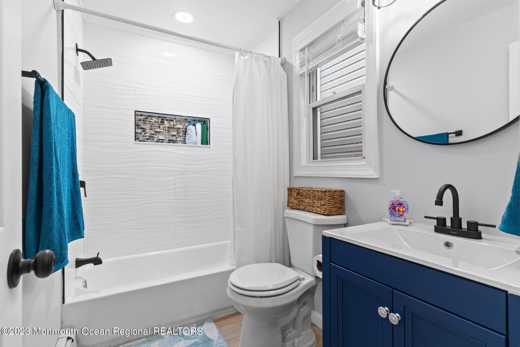 1007 Barnegat Avenue - Photo 2