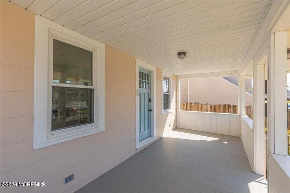 1708 A Street - Photo 2